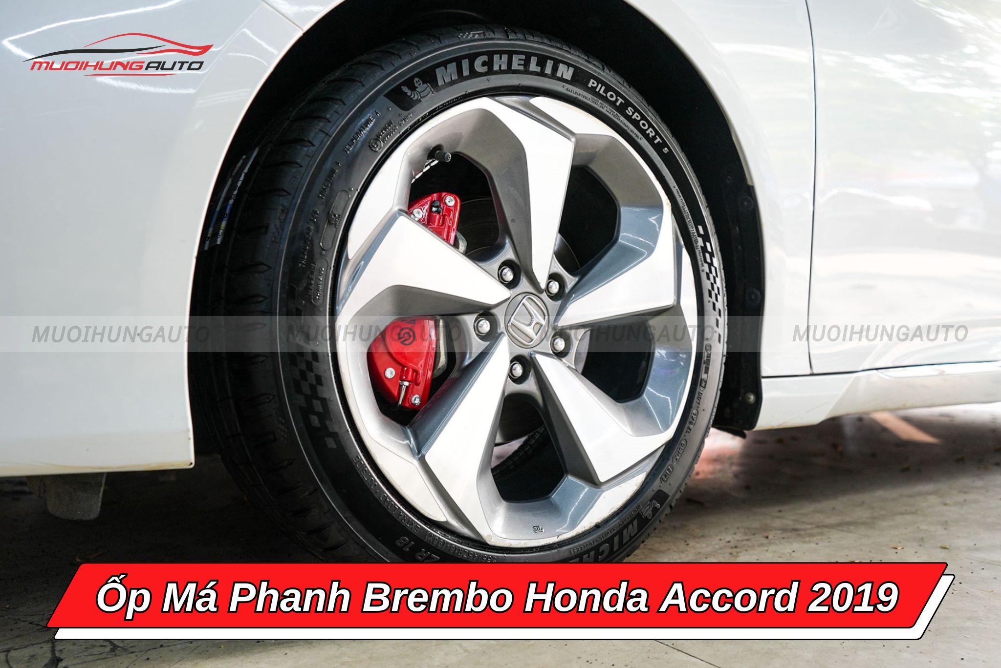 Ốp má phanh Brembo ô tô Honda Accord 2019