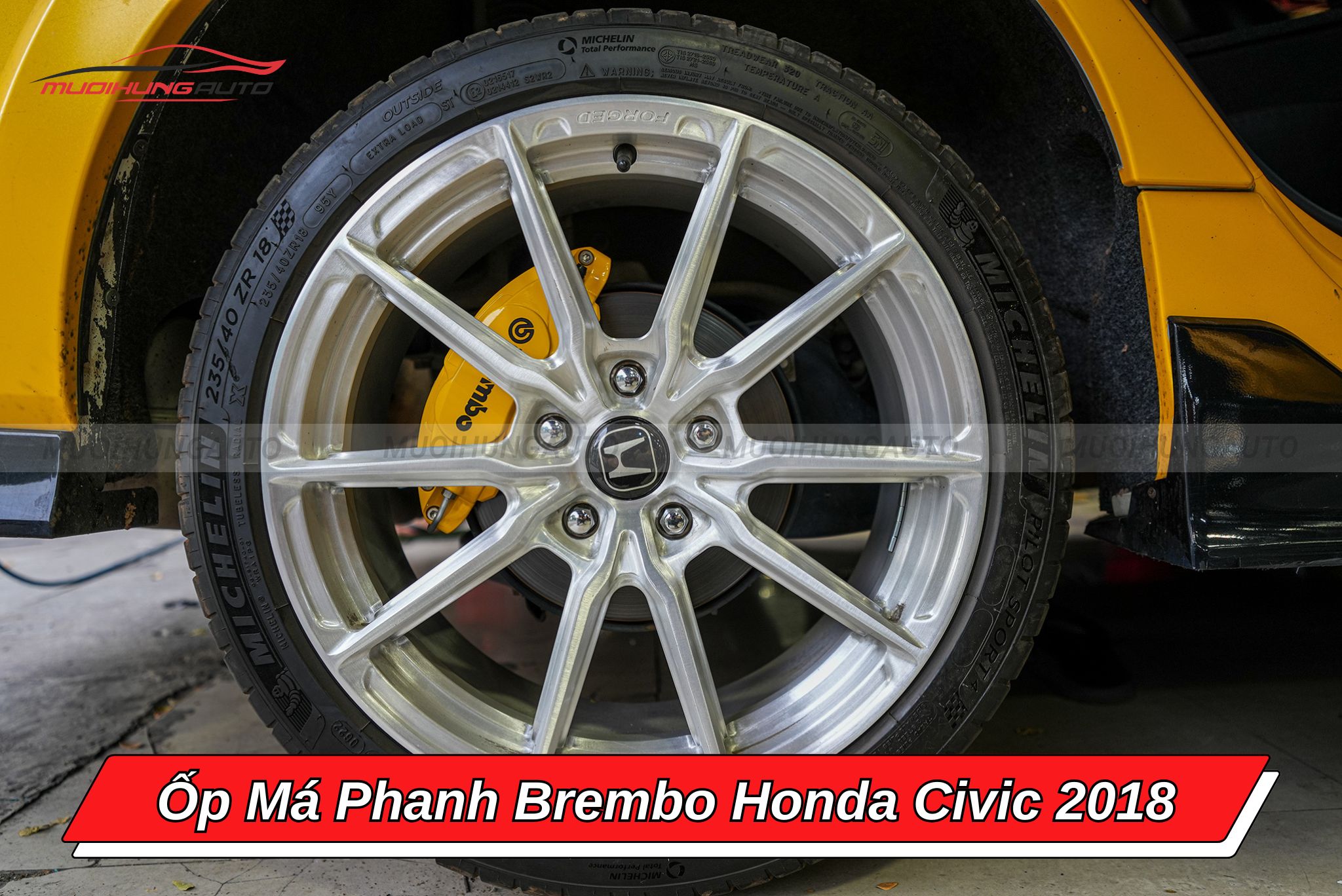 Ốp phanh Brembo Honda Civic 2018