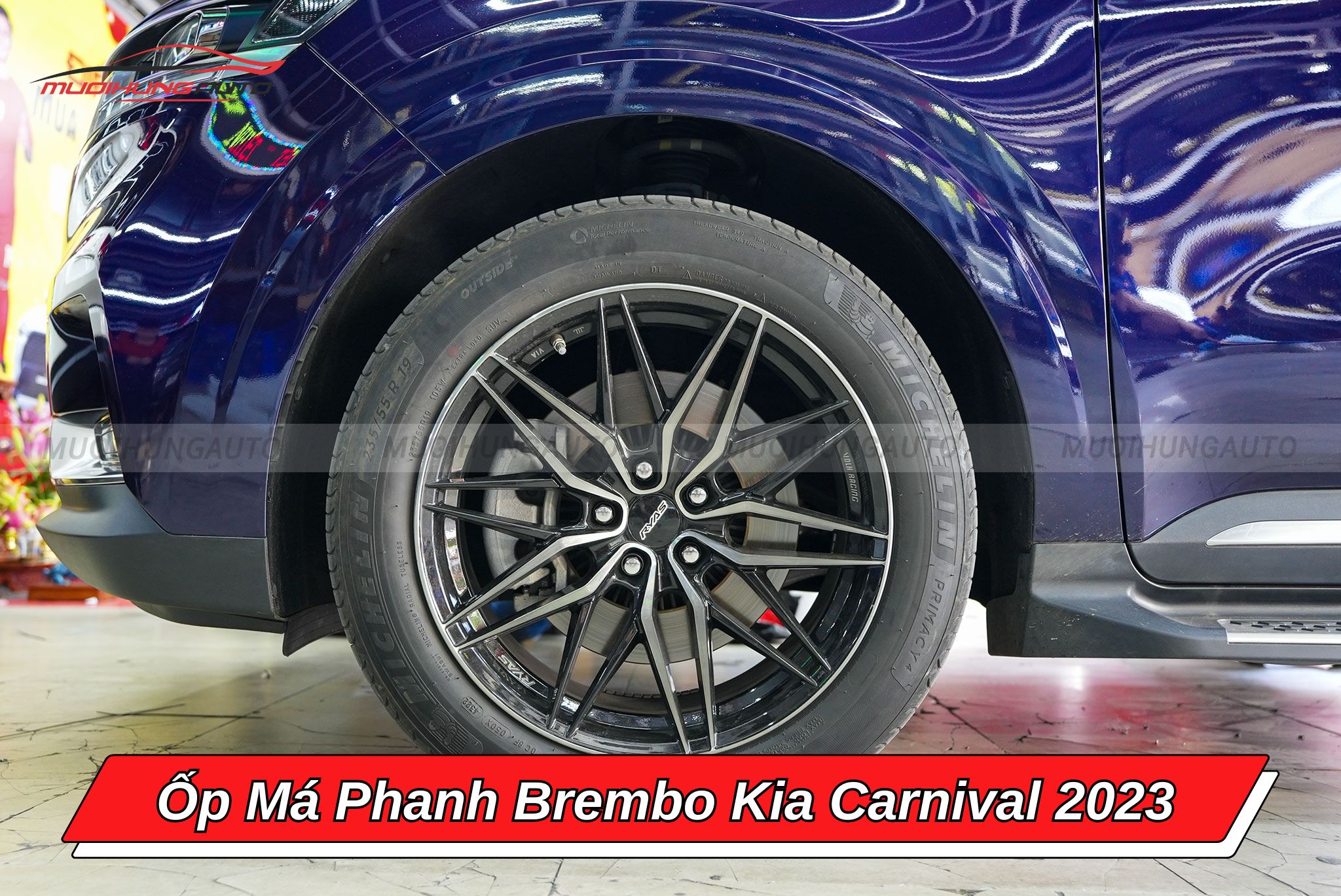 Ốp phanh Brembo Kia Carnival 2023