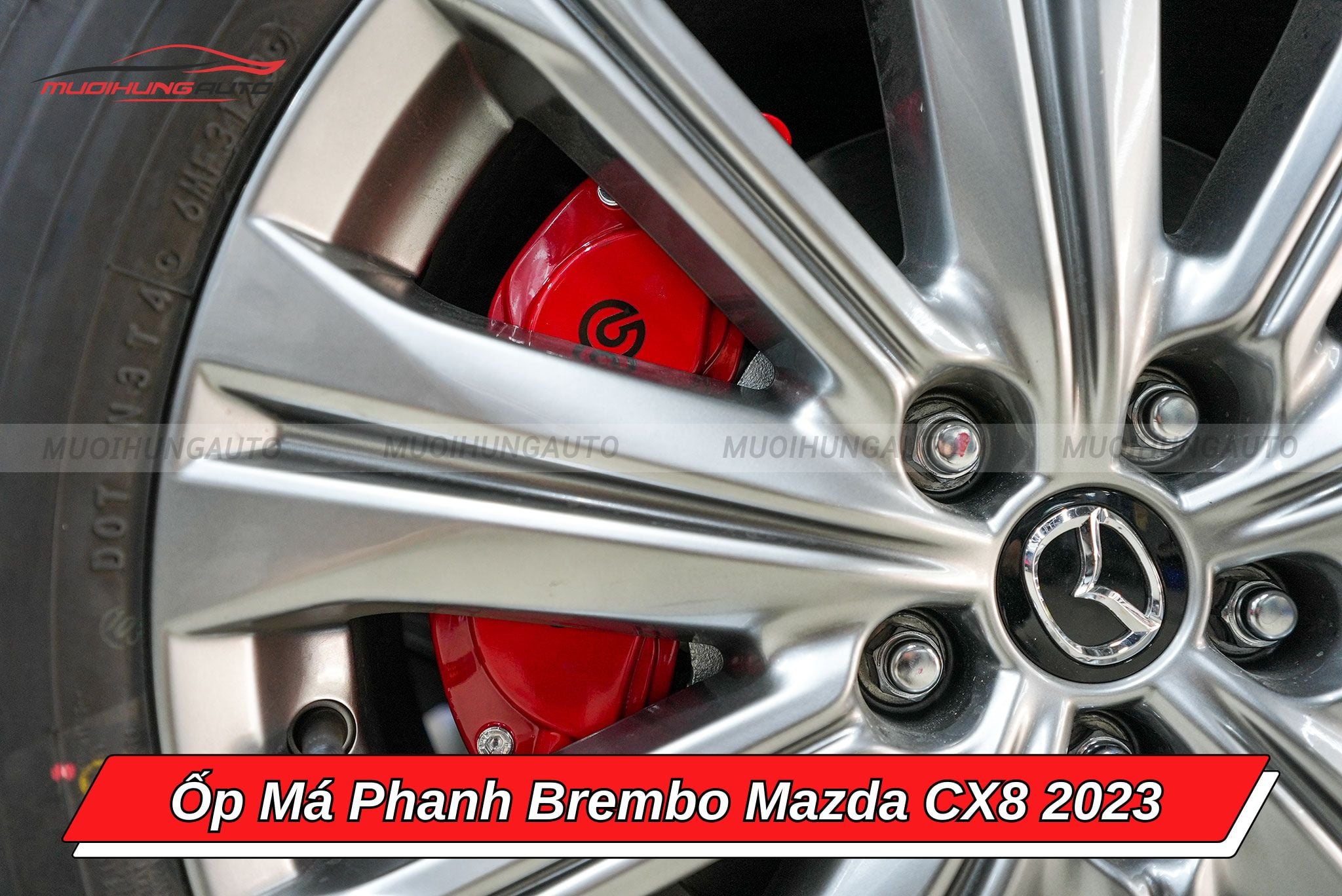 Ốp phanh Brembo Mazda CX8 2023