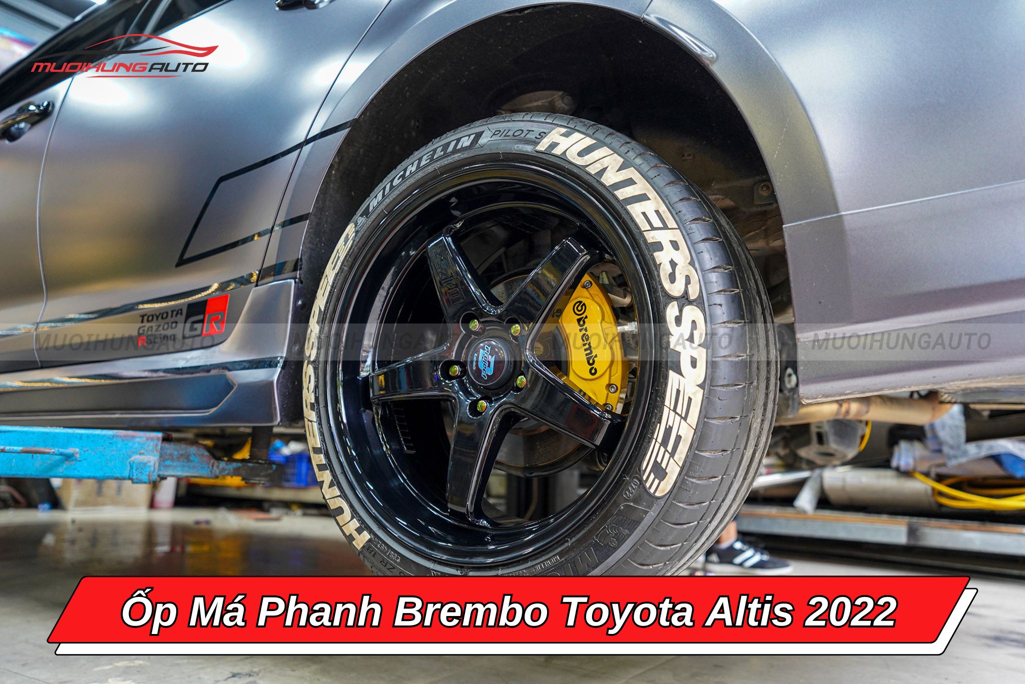 Ốp phanh Brembo ô tô Toyota Altis 2022