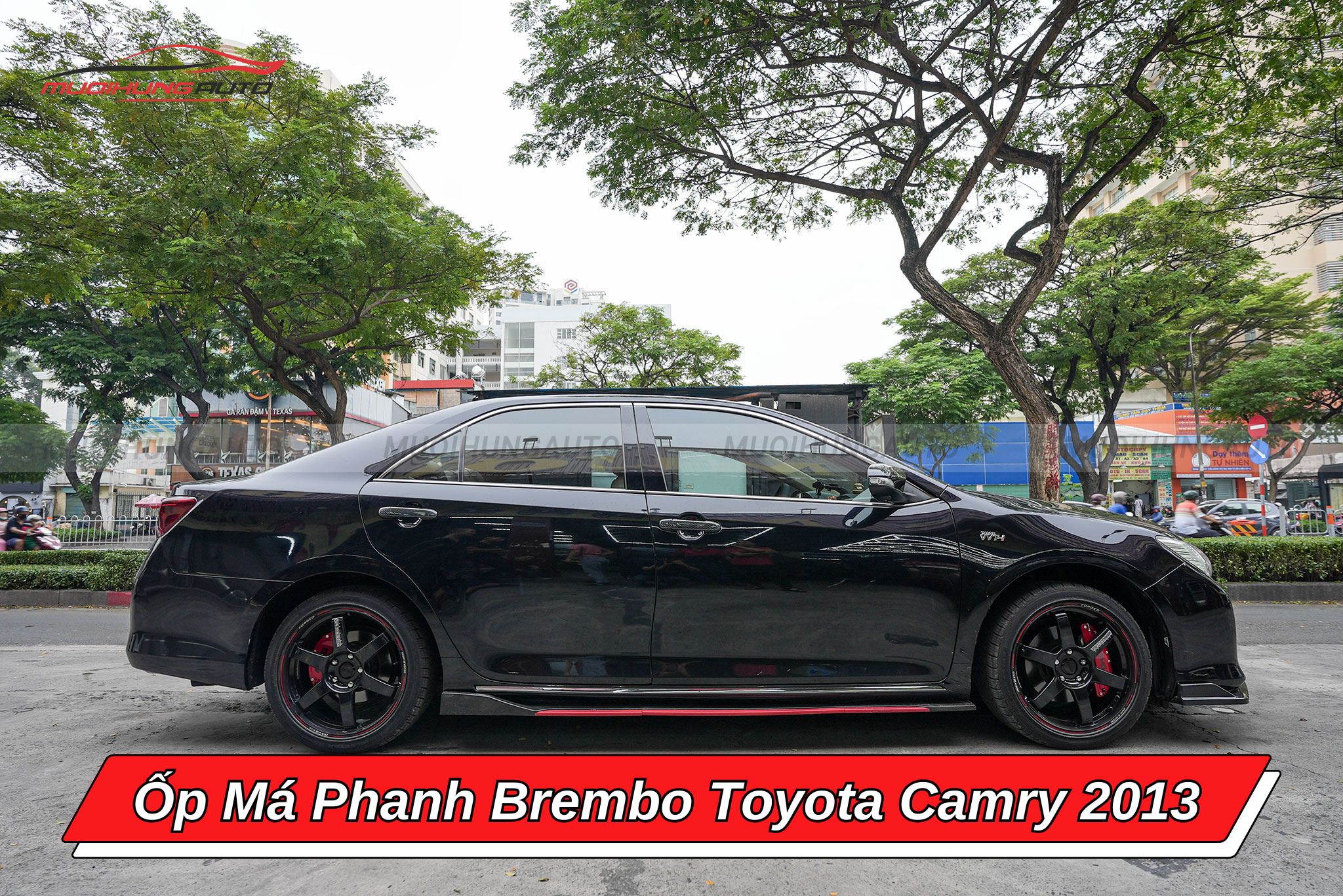 Ốp phanh Brembo Toyota Camry 2013
