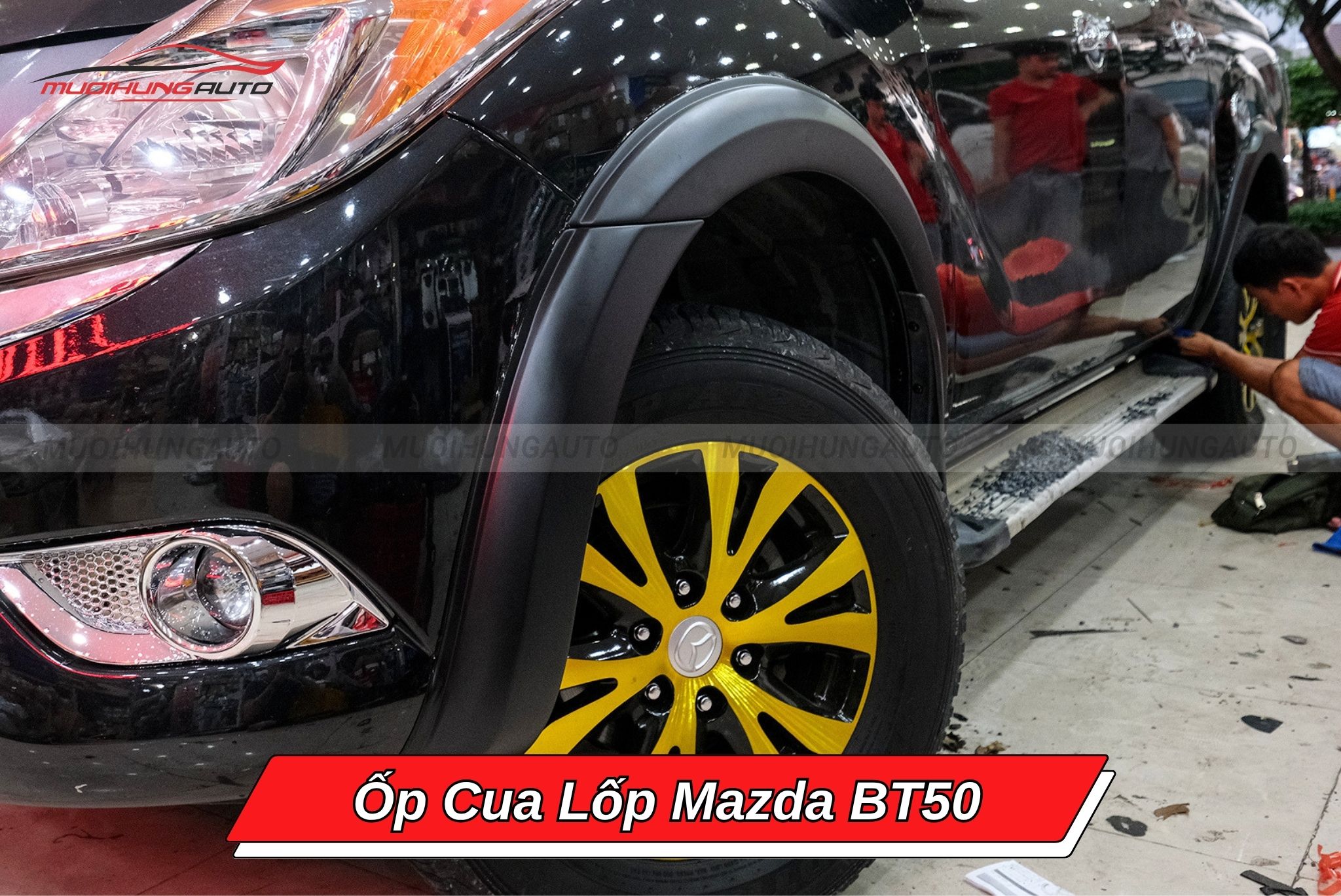 Ốp viền cua lốp Mazda BT50