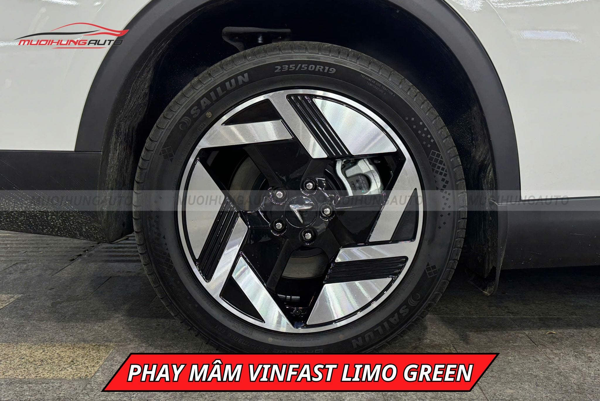 Phay mâm cho xe Vinfast Limo Green