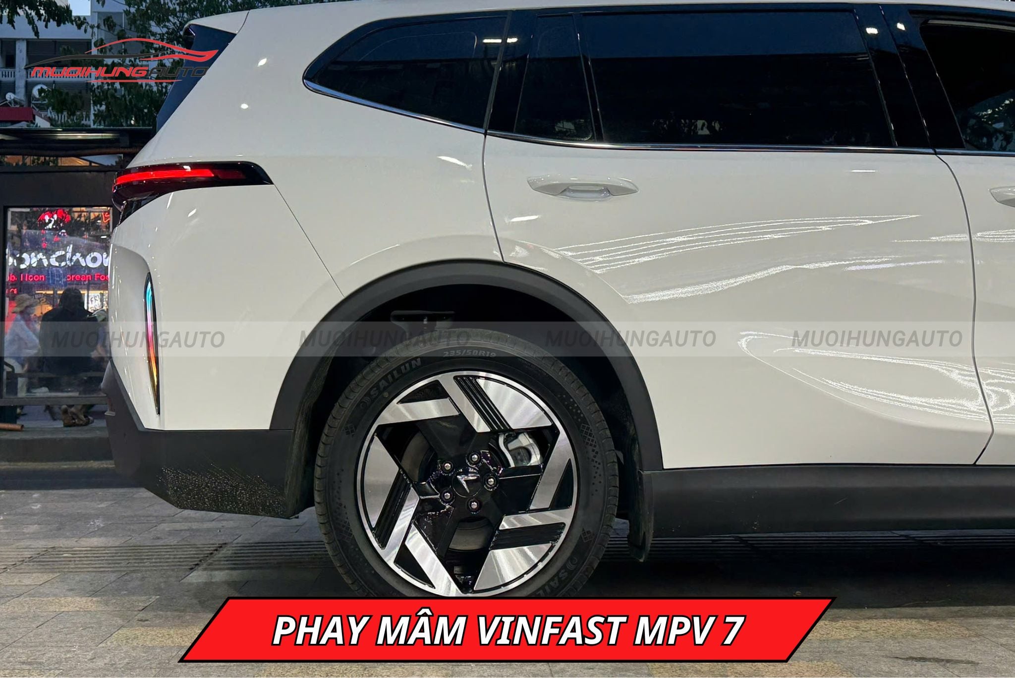 Phay mâm xe ô tô Vinfast MPV 7