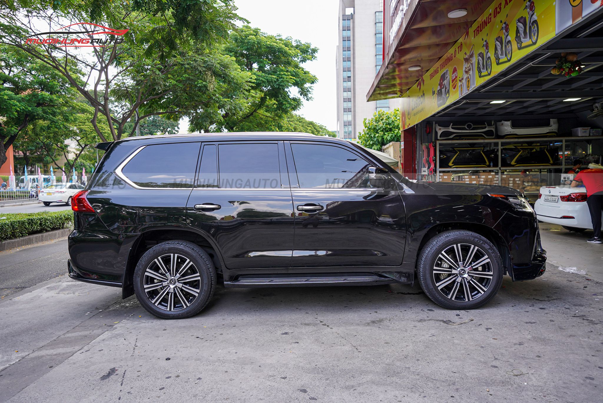 Phim cách nhiệt Global xe Lexus LX570 2022