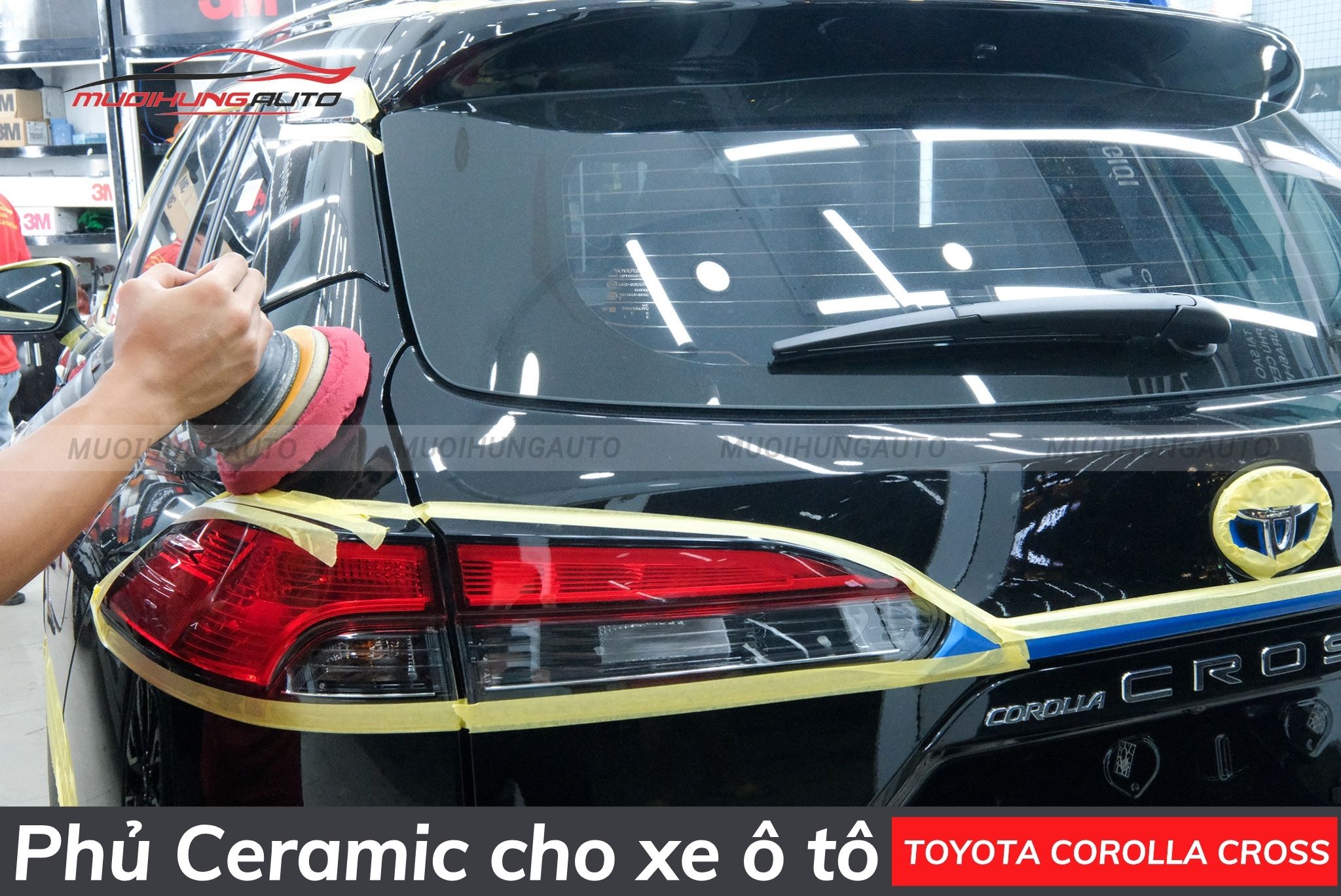 Phủ ceramic Toyota Corolla Cross