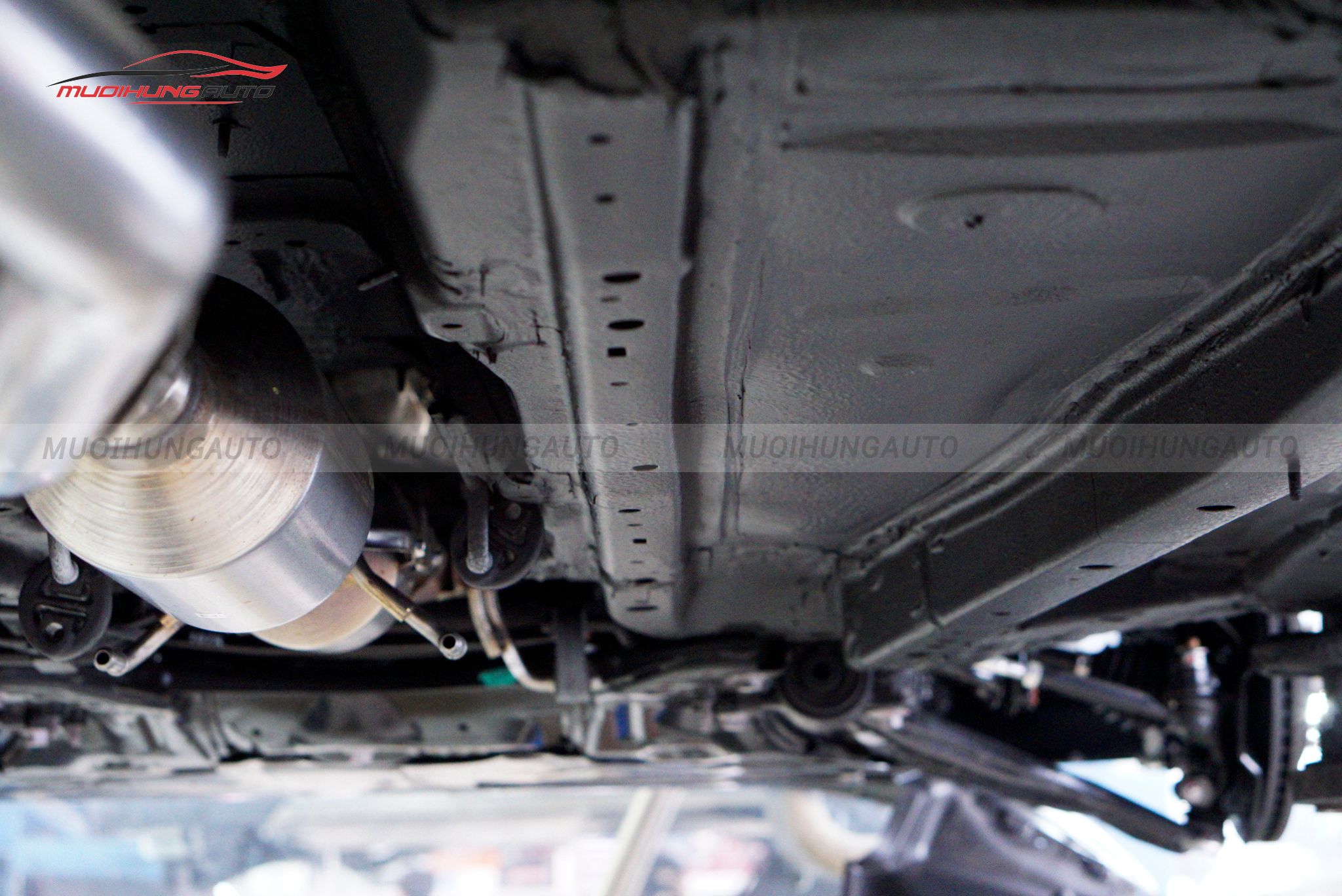 Phủ gầm ô tô Mazda CX5 2018