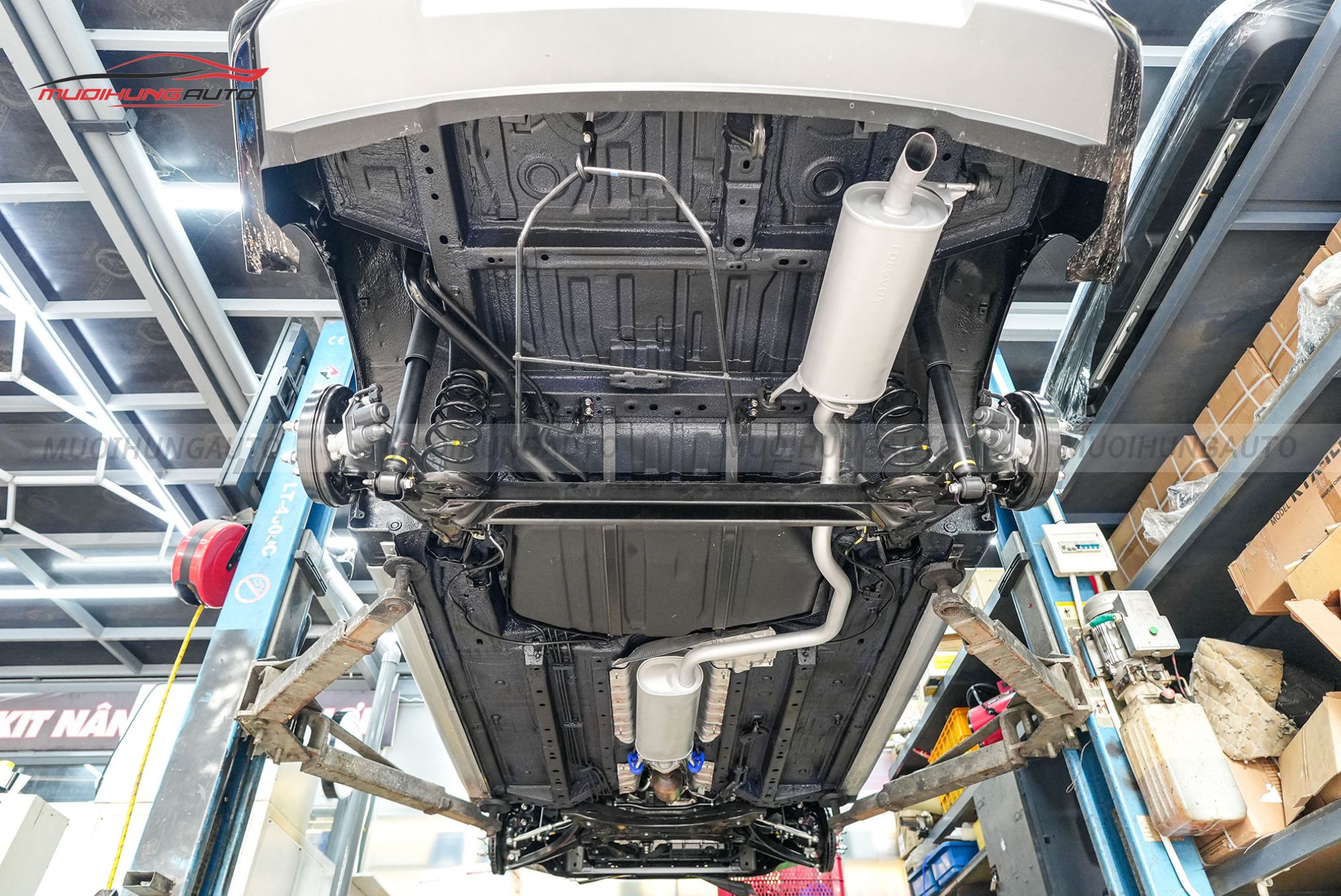 Phủ gầm xe ô tô Mitsubishi Xpander 2024