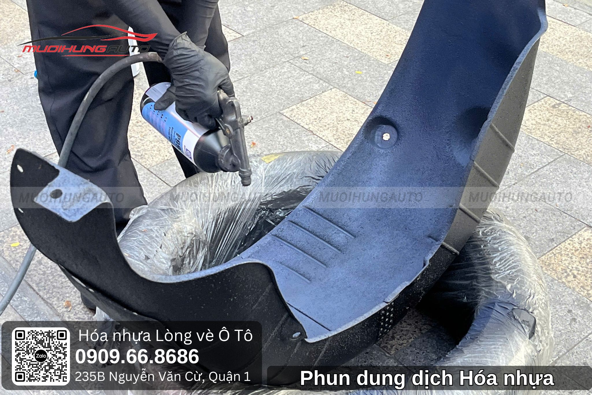 Phun dung dịch hóa nhựa