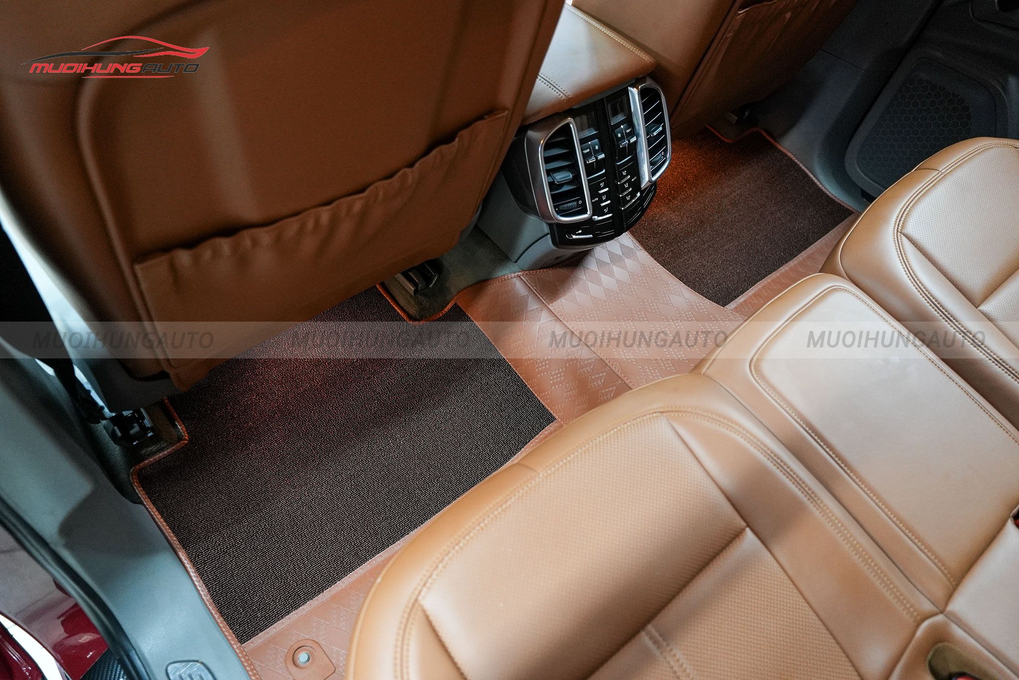 Thảm lót chân Lavor cho Geely Monjaro