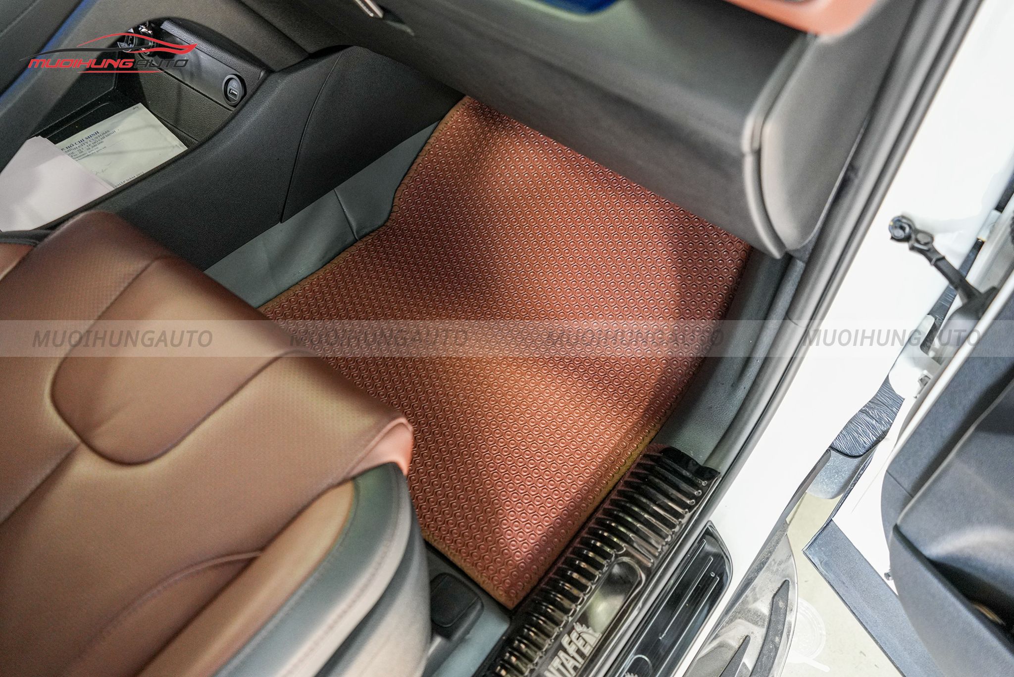 Thảm lót sàn Kata Hyundai Santafe 2019