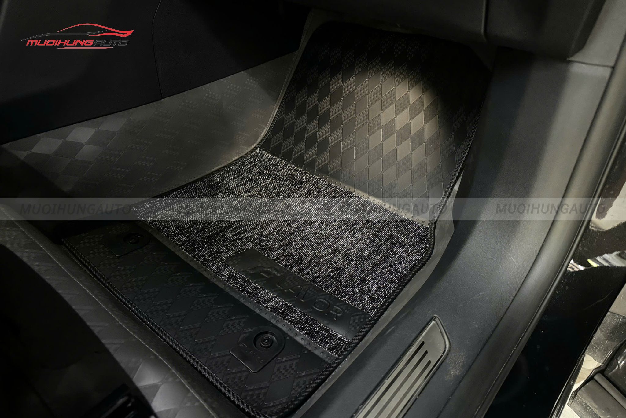 Thảm lót sàn Lavor cho Geely Monjaro