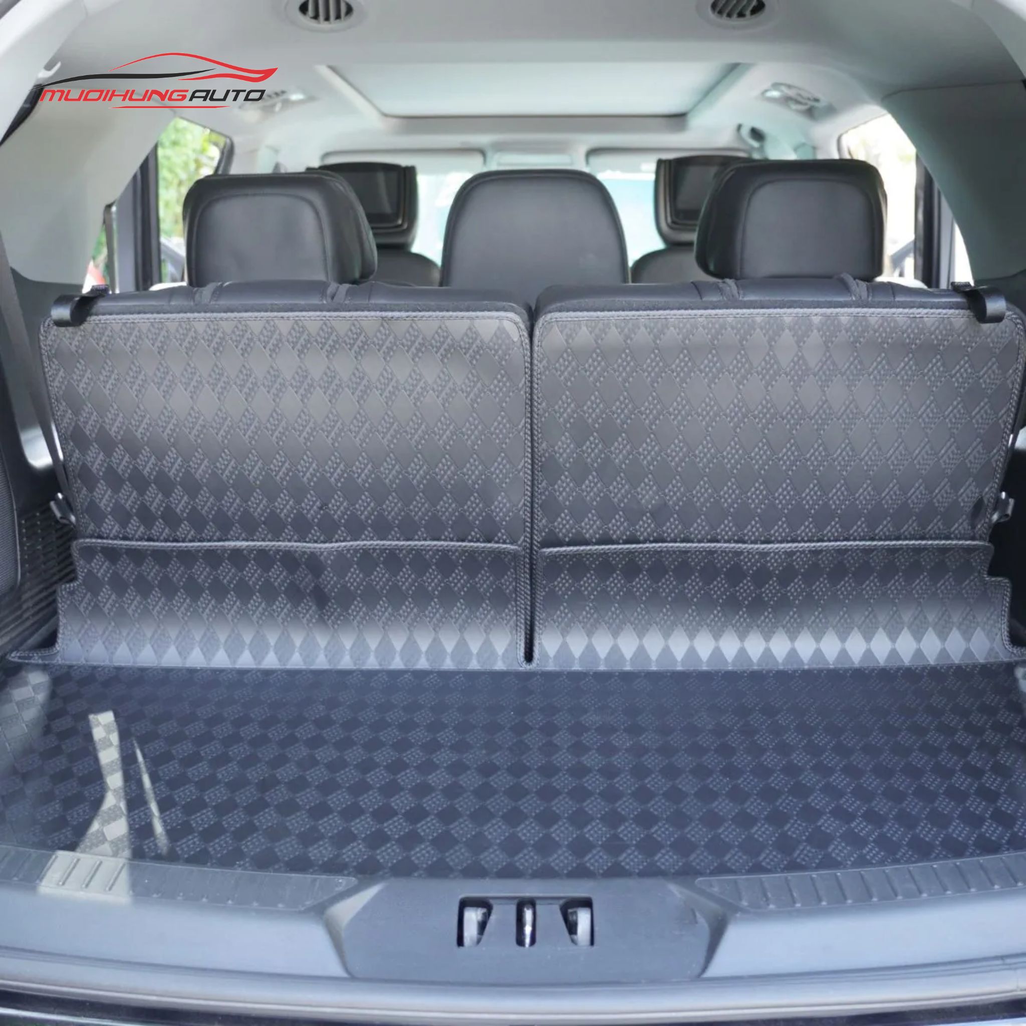 Thảm lót sàn Lavor cho ô tô Ford Explorer 2023-2024