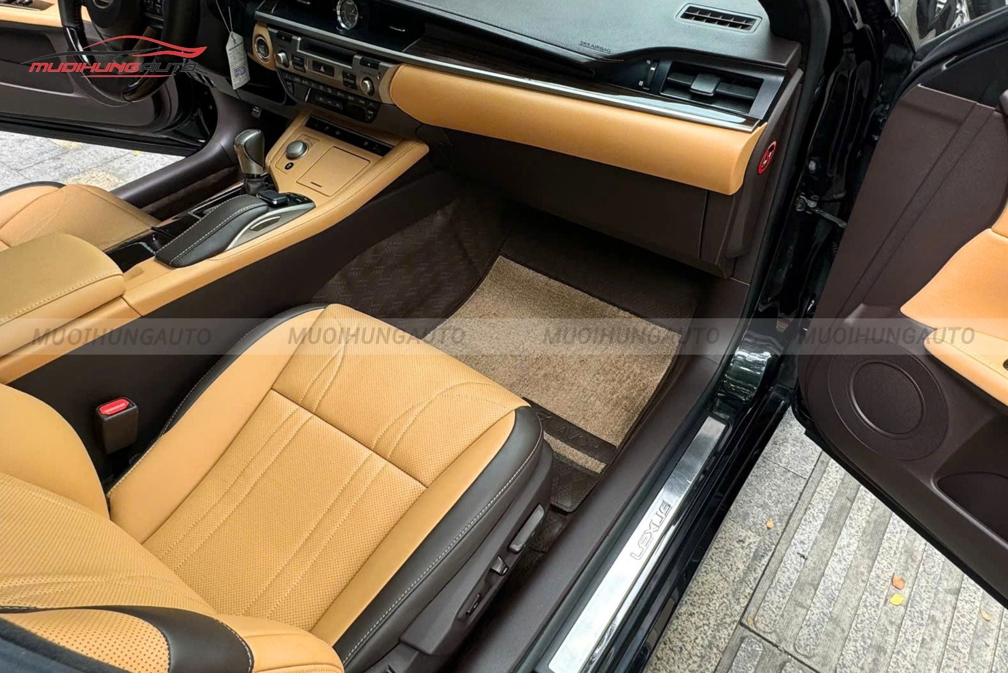Thảm lót sàn Lavor cho xe Lexus ES250 2017