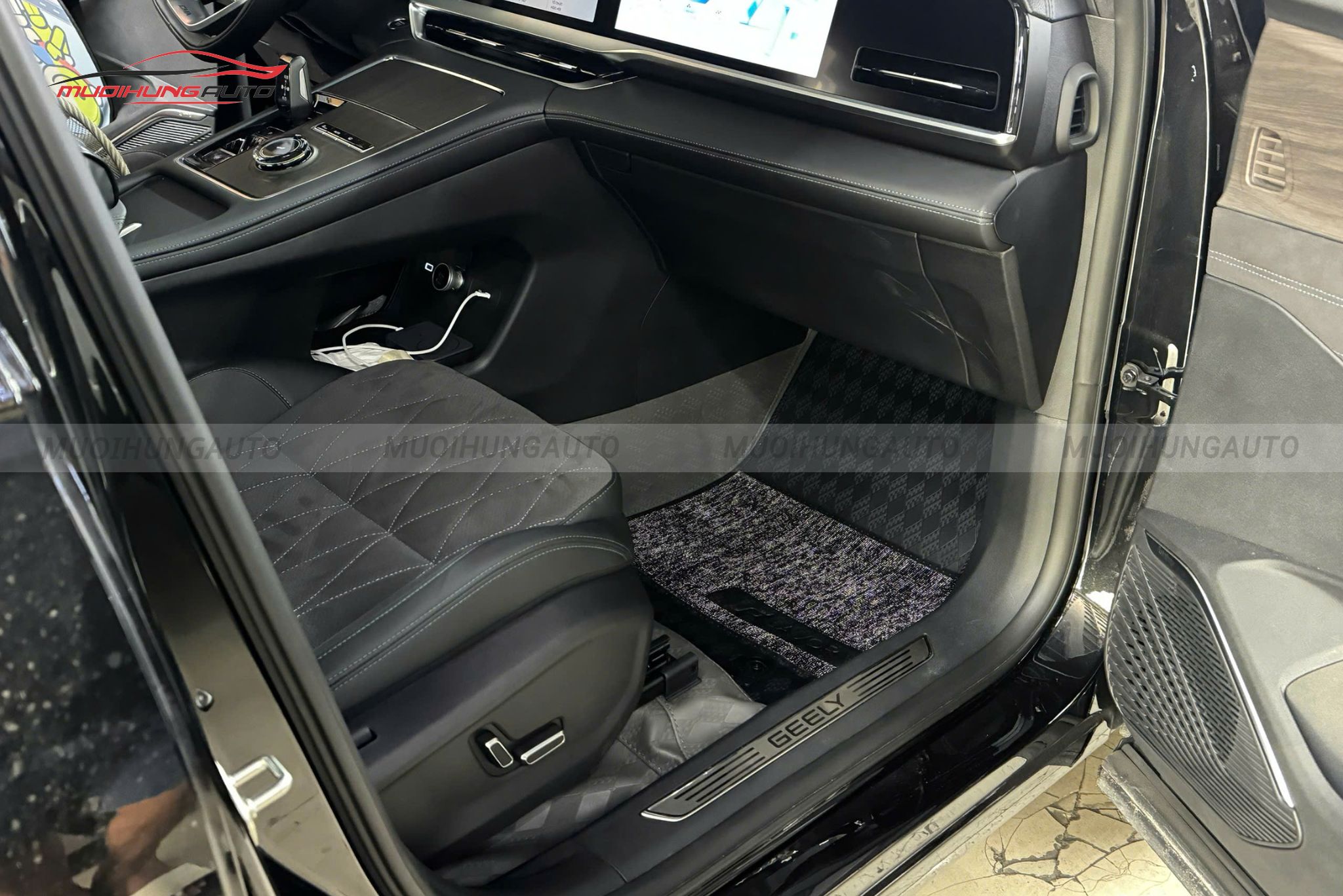 Thảm lót sàn Lavor xe Geely Monjaro