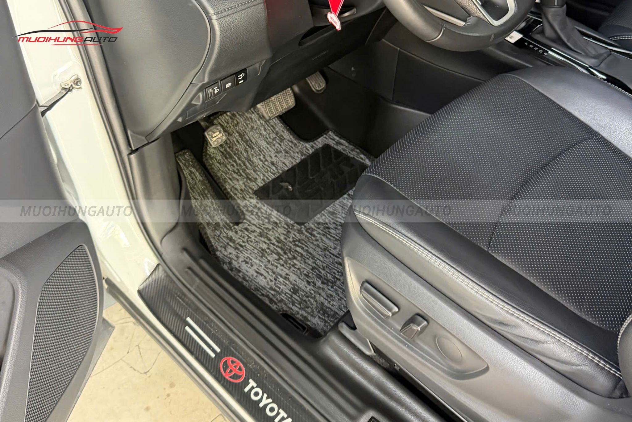 Thảm lót sàn Ncar ô tô Toyota Corolla Cross 2020