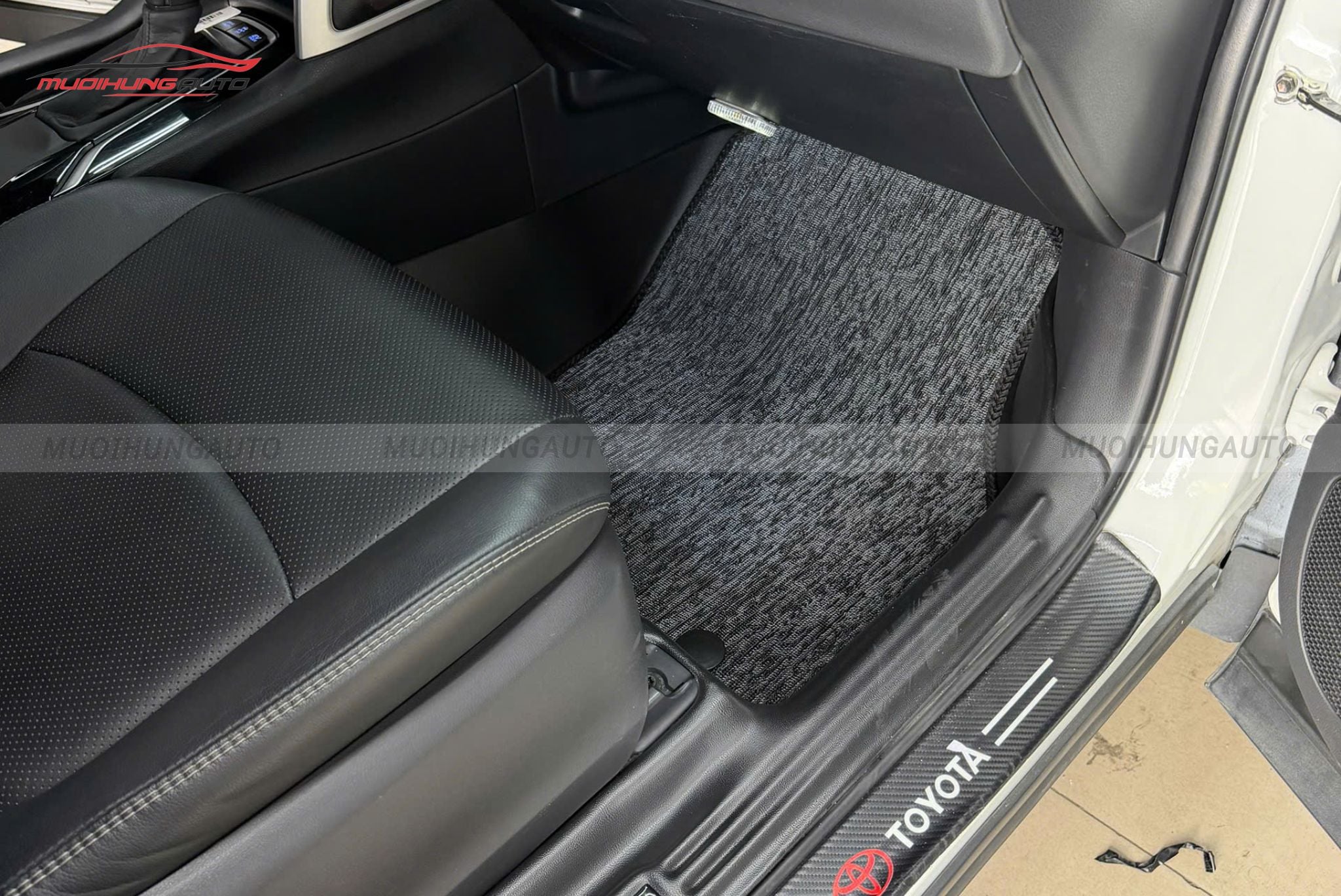 Thảm lót sàn Ncar xe Toyota Corolla Cross 2020