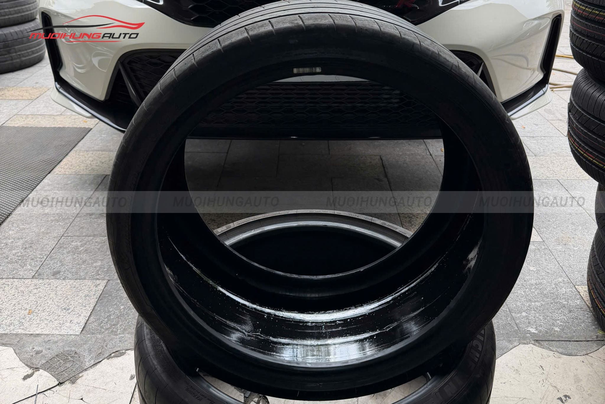 Tráng lốp chống đinh xe Honda Civic 2025