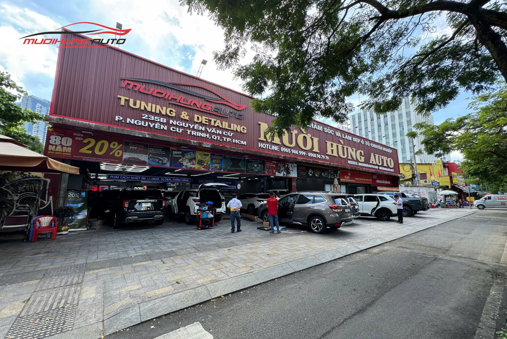 Mười Hùng Auto - Địa chỉ lắp đặt camera hành trình cho xe Ford Explorer 2023 uy tín