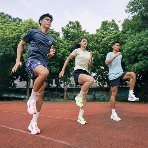 Tại Sao Trang Phục Chạy Bộ Chuẩn Lại Quan Trọng Hơn Bạn Tưởng?