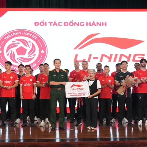 KHỞI ĐẦU HÀNH TRÌNH MỚI: LI-NING TIẾP TỤC SÁT CÁNH CÙNG THỂ CÔNG - VIETTEL