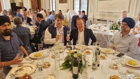 HÀNH TRÌNH 27 NĂM | Pierre Cardin & Câu Chuyện Duyên Nợ Với Việt Nam