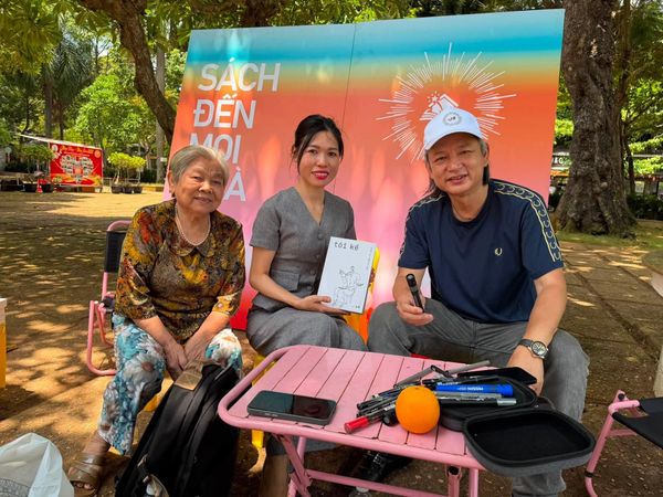 Họa sĩ Trần Đại Thắng vẽ bìa Tôi kể
