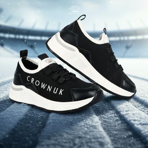 ❄ Đến Mùa Giữ Ấm Đôi Chân Bé Rồi Ba Mẹ Ơi!