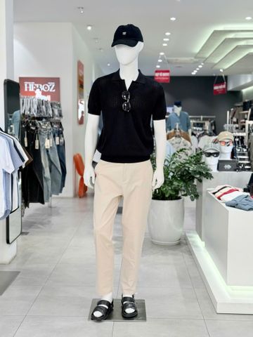 Quần Kaki Nam Mặc Với Áo Gì? 7 Cách Phối Đồ Nam Đẹp Và Dễ Mặc