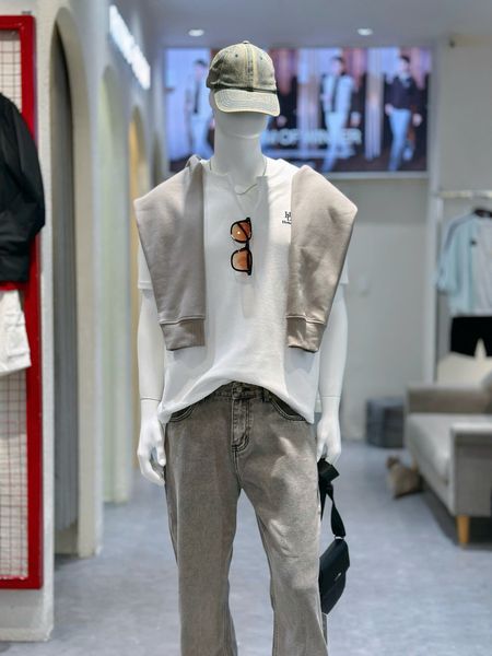 Phối Sweater Chất: 7 Cách Mix Đồ Nam Cực Ngầu Cho Thời Tiết Lạnh