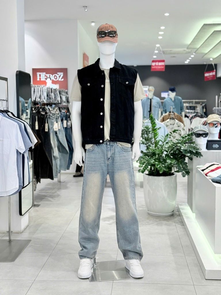 Quần Jeans Nam Mặc Với Áo Gì? 7 Cách Phối Đồ Nam Đẹp Và Dễ Mặc