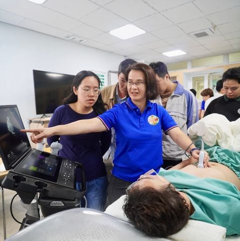 TIẾP CẬN CẤP CỨU-HỒI SỨC NÂNG CAO & CẤP CỨU CHẤN THƯƠNG