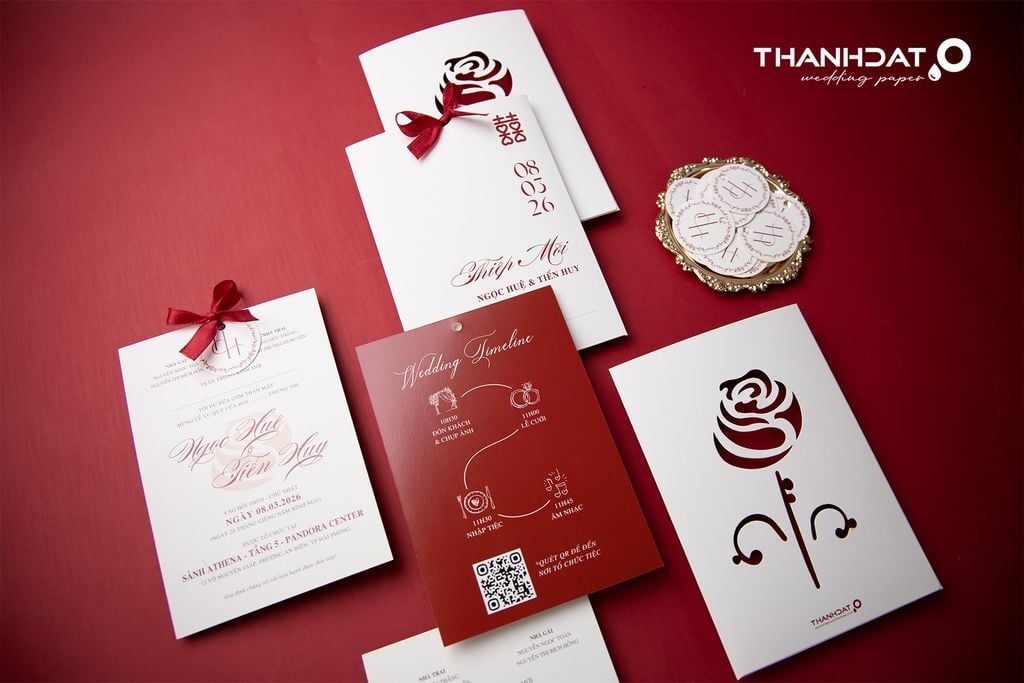 Checklist 5 bước kiểm tra thiệp cưới khi nhận hàng từ xưởng in.
