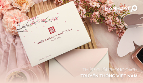 Vẻ đẹp bền vững của thiệp cưới phong cách truyền thống Việt Nam