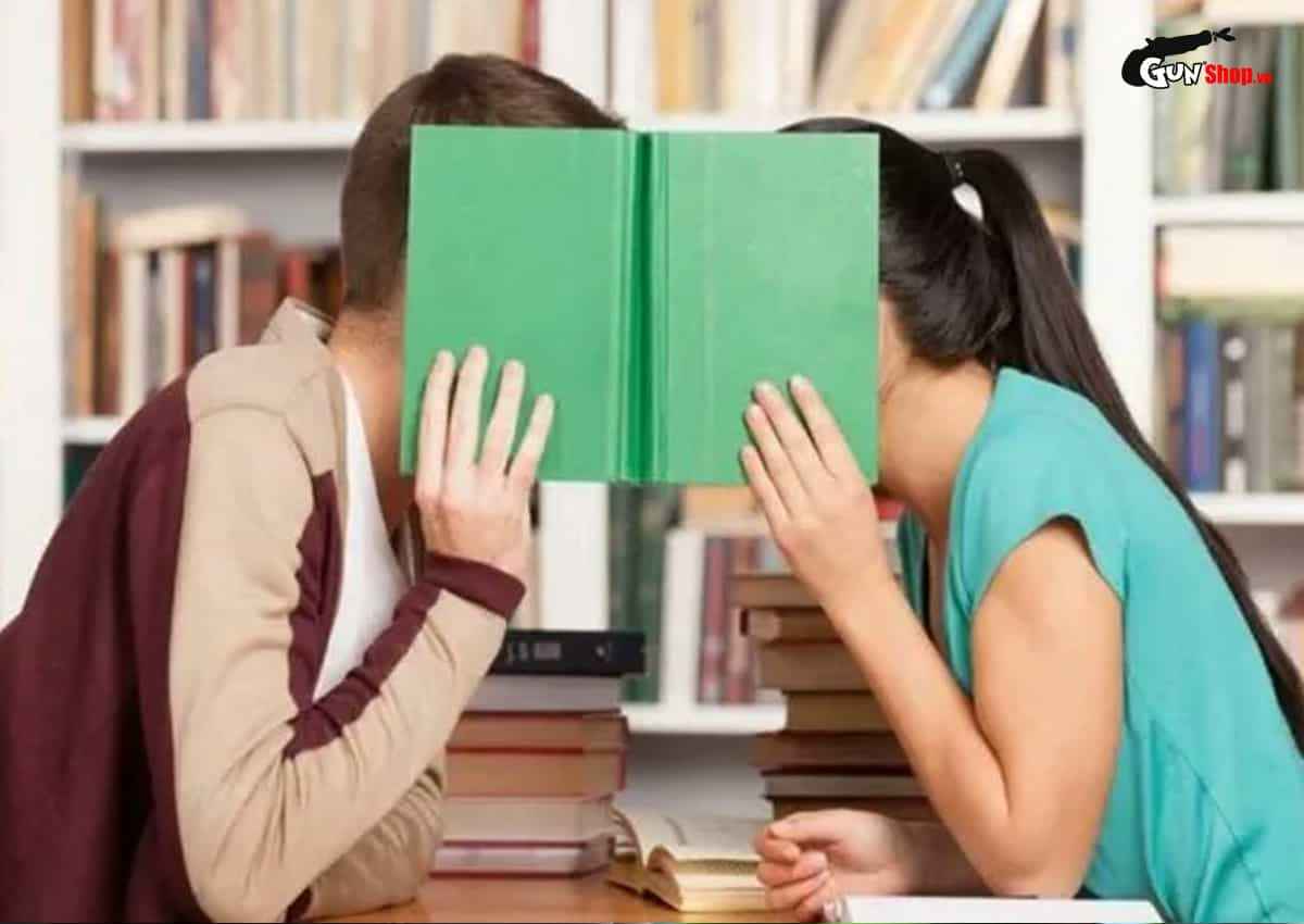 Quan hệ tình dục trẻ hóa: Thực trạng, hệ lụy và giải pháp