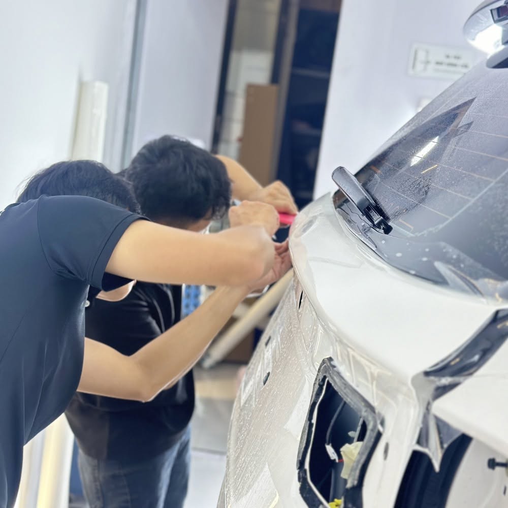hình ảnh dán PPF xe Ford thực tế tại AP Car Care