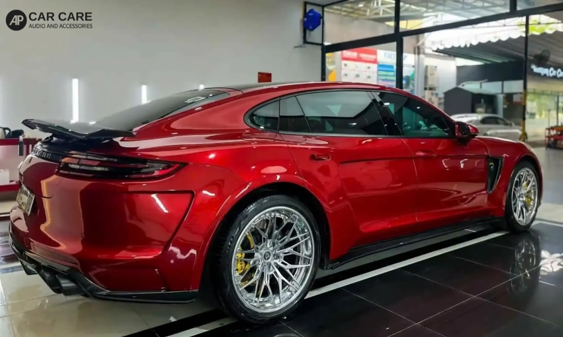 Hình ảnh dán PPF ô tô Porsche