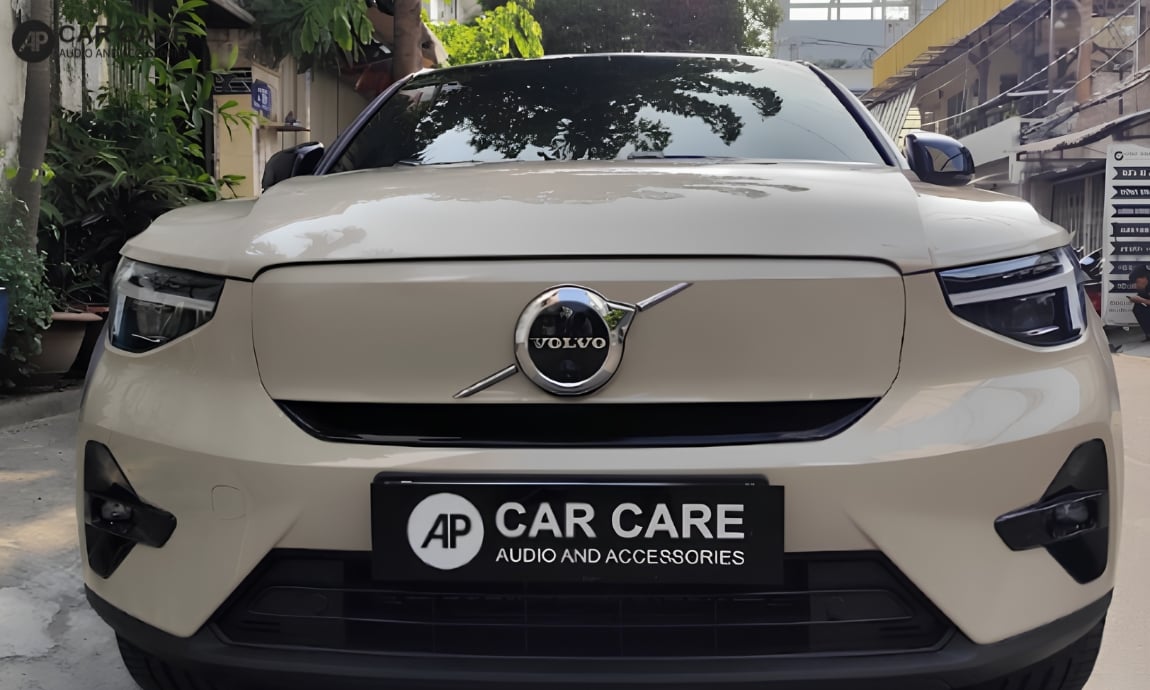 Hình ảnh&nbsp;dịch vụ dán PPF ô tô&nbsp;Volvo tại AP Car Care