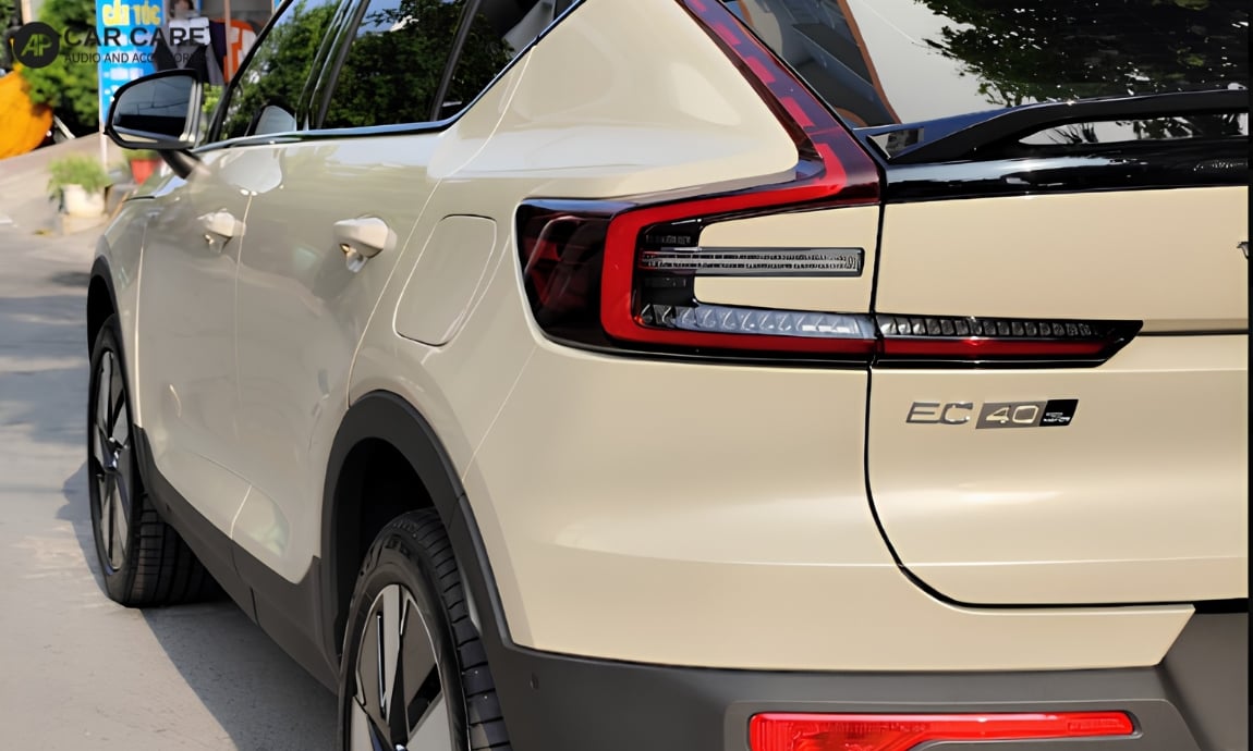 Hình ảnh&nbsp;dịch vụ dán PPF ô tô&nbsp;Volvo