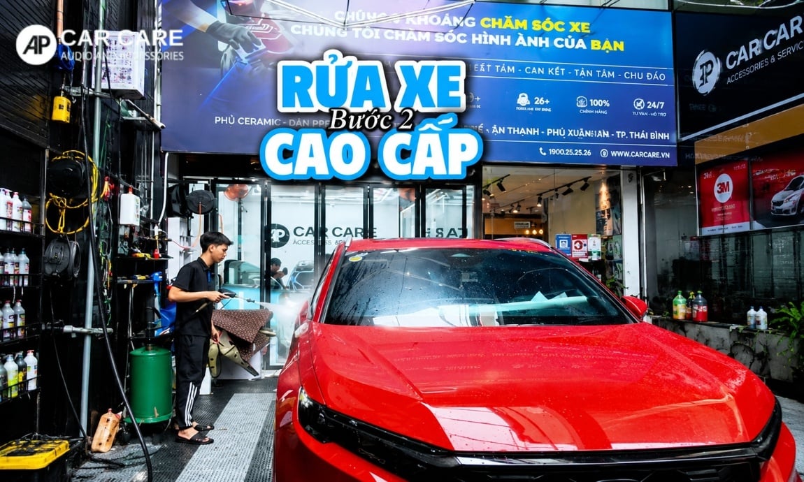 Bước 2: Rửa xe cao cấp