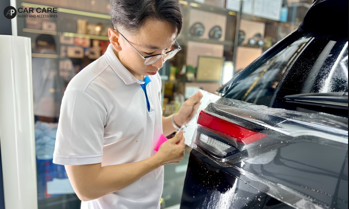 Hình ảnh dịch vụ dán PPF cho xe Toyota tại AP Car Care