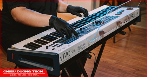 Đàn Piano Flagship Made In Italy Dexibell Vivo S10 tái tạo trải nghiệm của một cây đại dương cầm thực thụ
