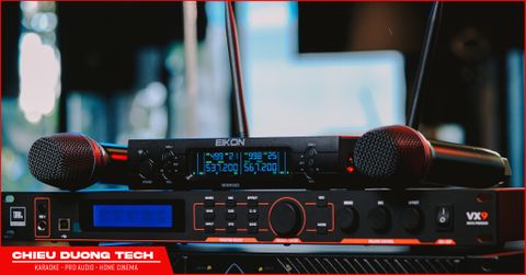 Eikon WM900DM - Giải pháp Micro không dây chuyên nghiệp cho sân khấu & Karaoke