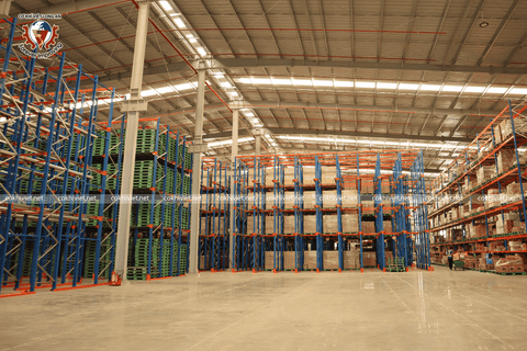 Công Trình Kệ Drive-in Thực Tế Do Cơ Khí Việt Long An Thi Công