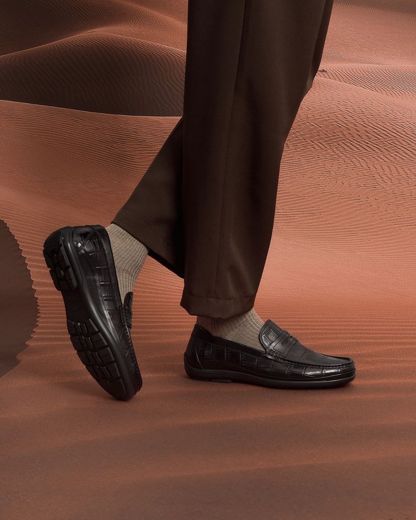 Một đôi giày – nhiều cách phối: Biến loafer thành vũ khí thời trang