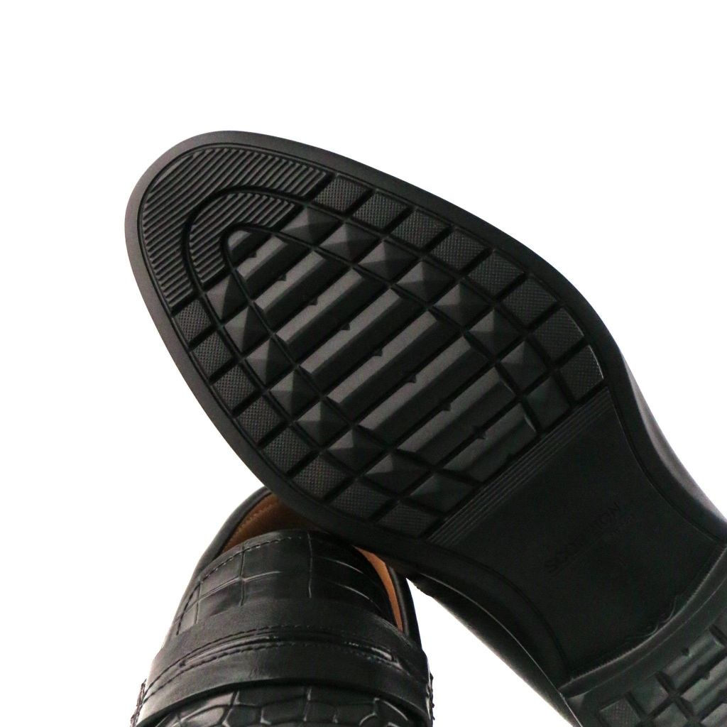 Đế Giày Cao Su Có Tốt Không? Cùng Khám Phá Ưu Điểm Vượt Trội