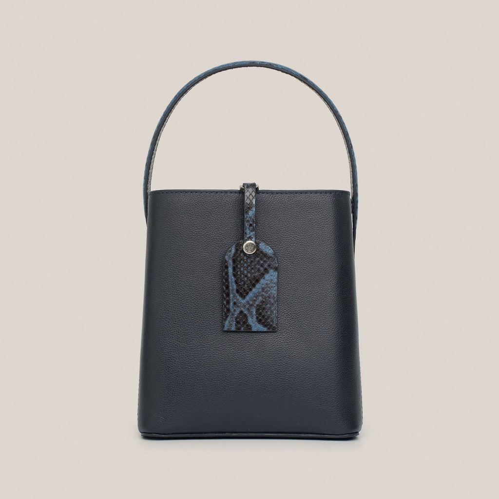 Vì Sao Đồ Da Thật Càng Dùng Lâu Càng Đẹp?