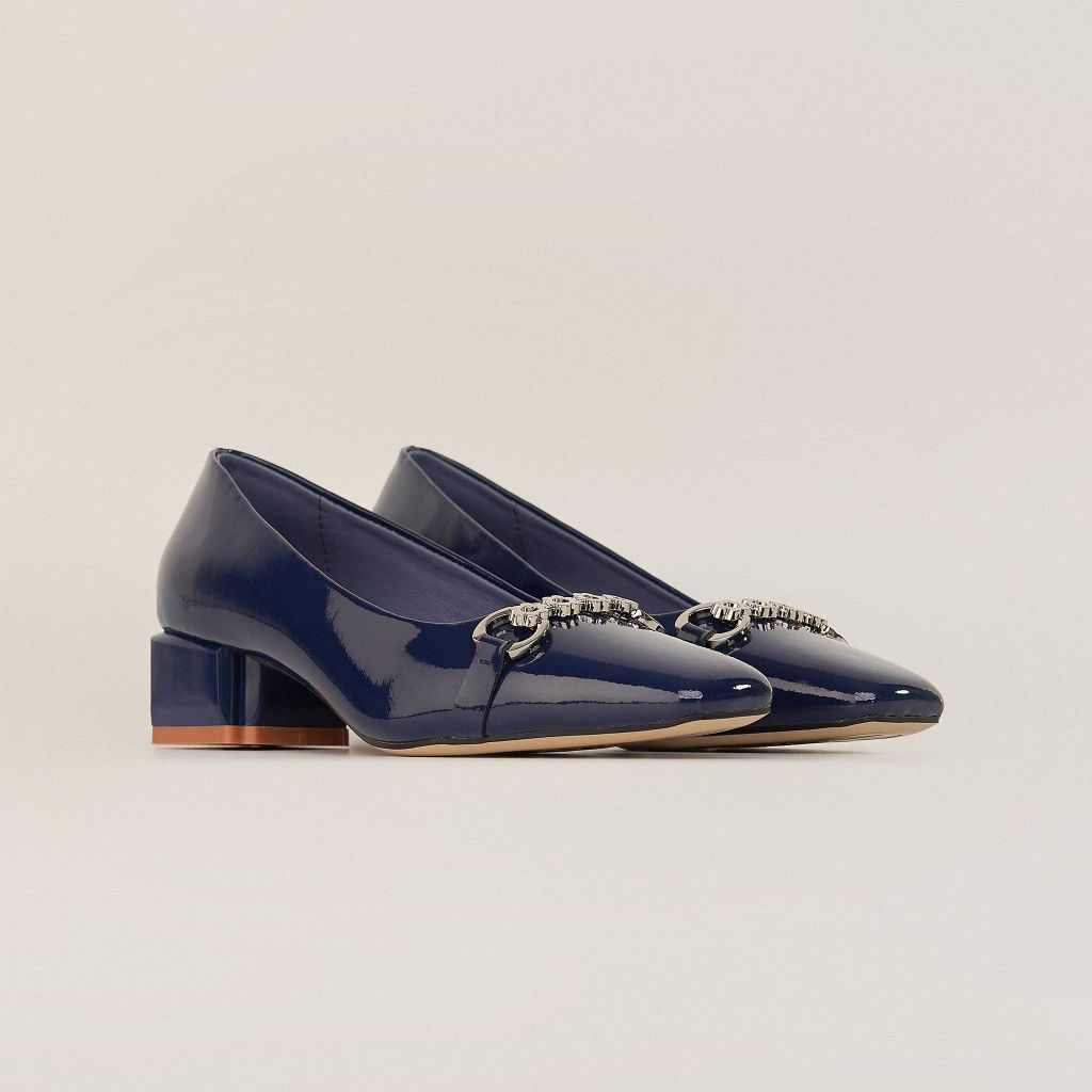 Lịch Sử Giày Cao Gót Và Hành Trình Trở Thành Biểu Tượng Thời Trang