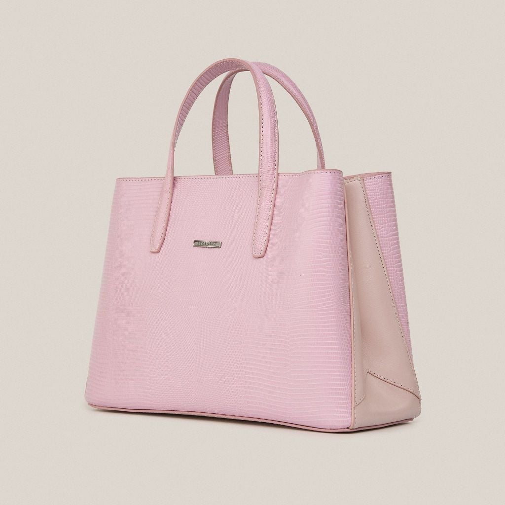 Lịch Sử Túi Xách Nữ: Những Cột Mốc Tạo Nên Biểu Tượng Thời Trang Vượt Thời Gian